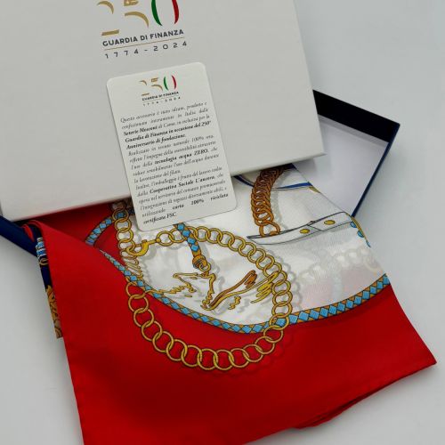 Foulard personalizzato per 250 anni della Guardia di Finanza