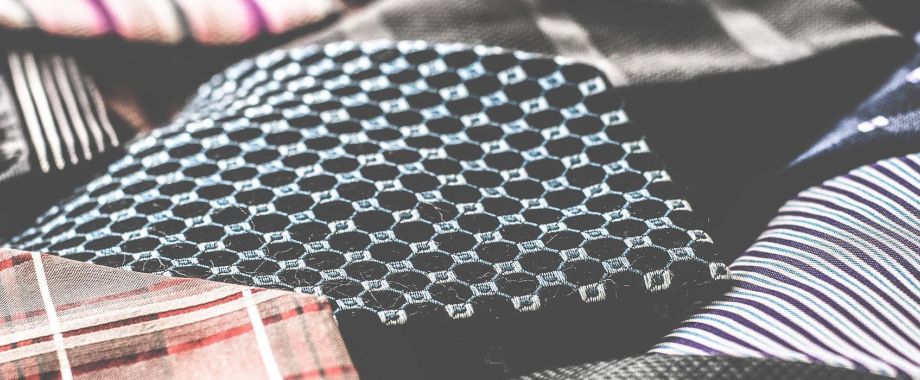 disegni cravatte particolari personalizzate per aziende