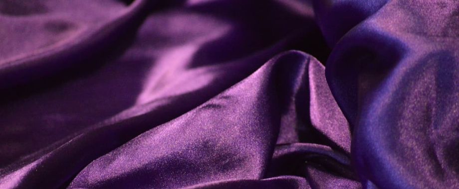 Regali aziendali eleganti e di classe: le collezioni esclusive di cravatte e foulard firmate Seterie Mosconi