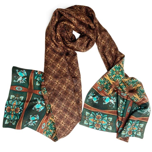 Handcrafted printed scarf