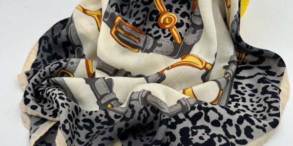 foulard animalier