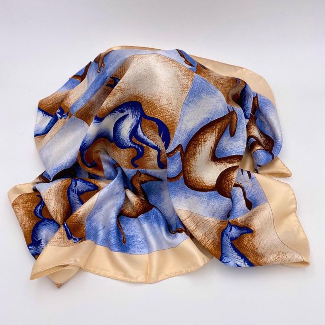 Blue and beige printed foulard